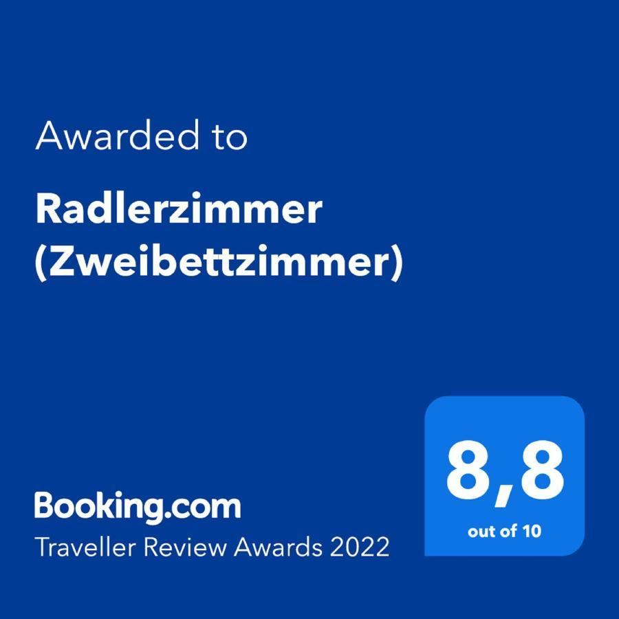 Radlerzimmer Strasen Buitenkant foto